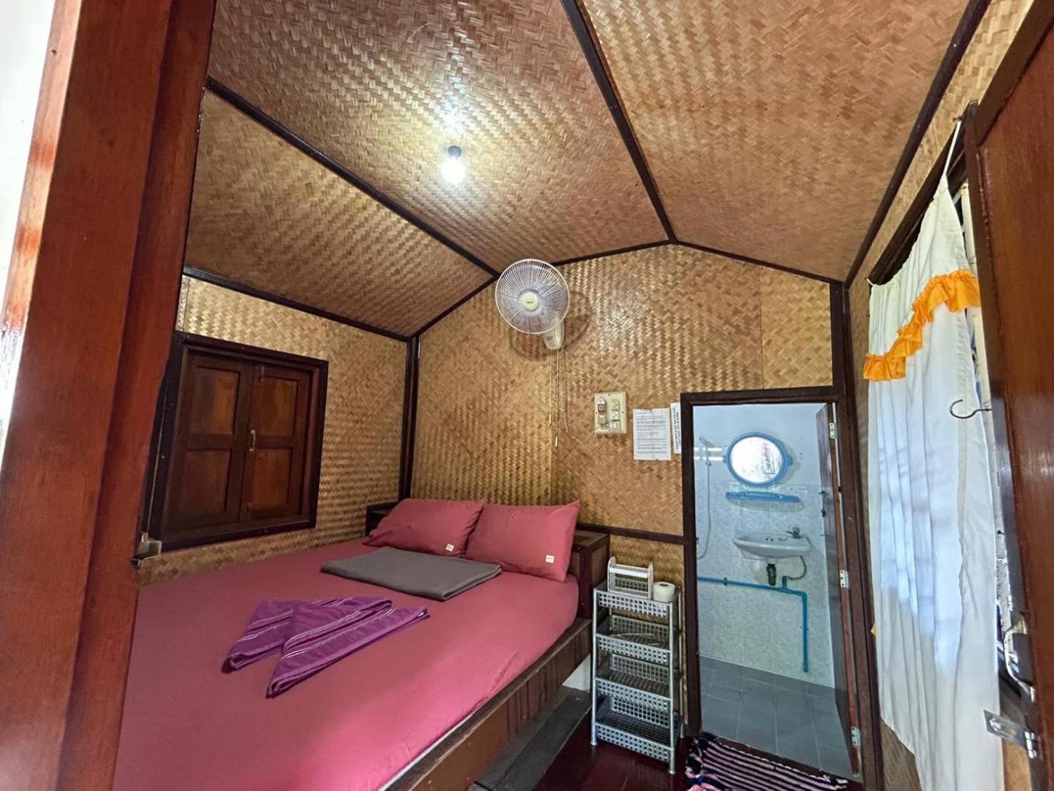 Pinks Bungalow Baan Tai Dış mekan fotoğraf